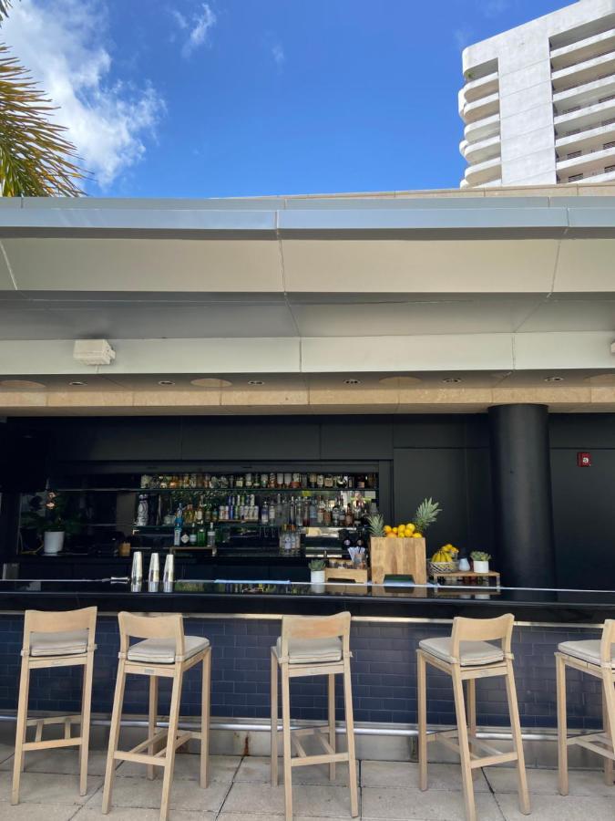 Four Seasons Hotel Miami - Luxury Private Residences 외부 사진